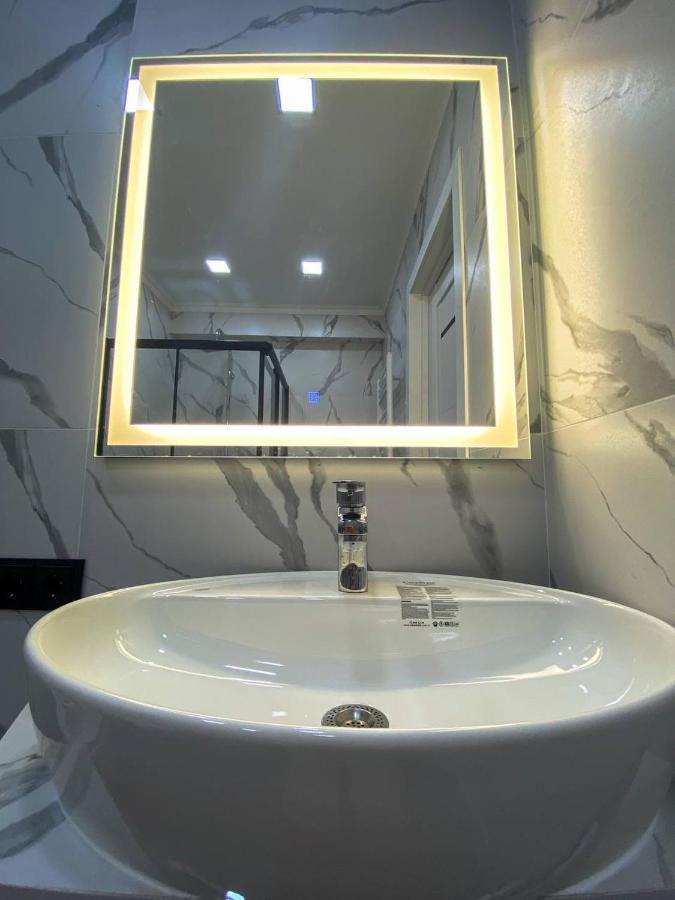 Charming Apartment Chisinau Ngoại thất bức ảnh