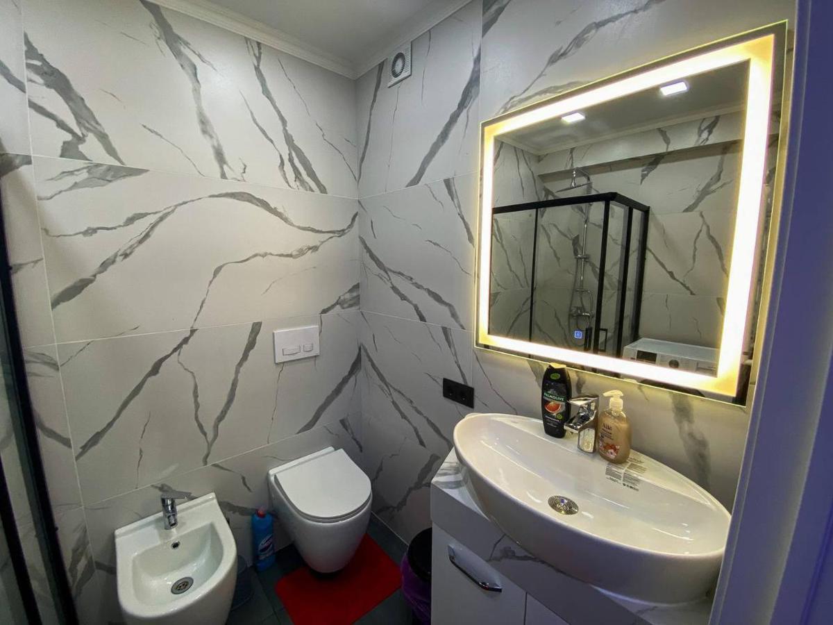 Charming Apartment Chisinau Ngoại thất bức ảnh