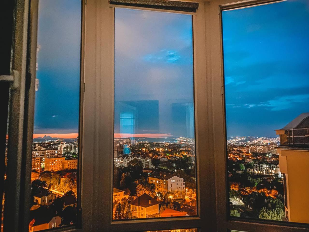 Charming Apartment Chisinau Ngoại thất bức ảnh